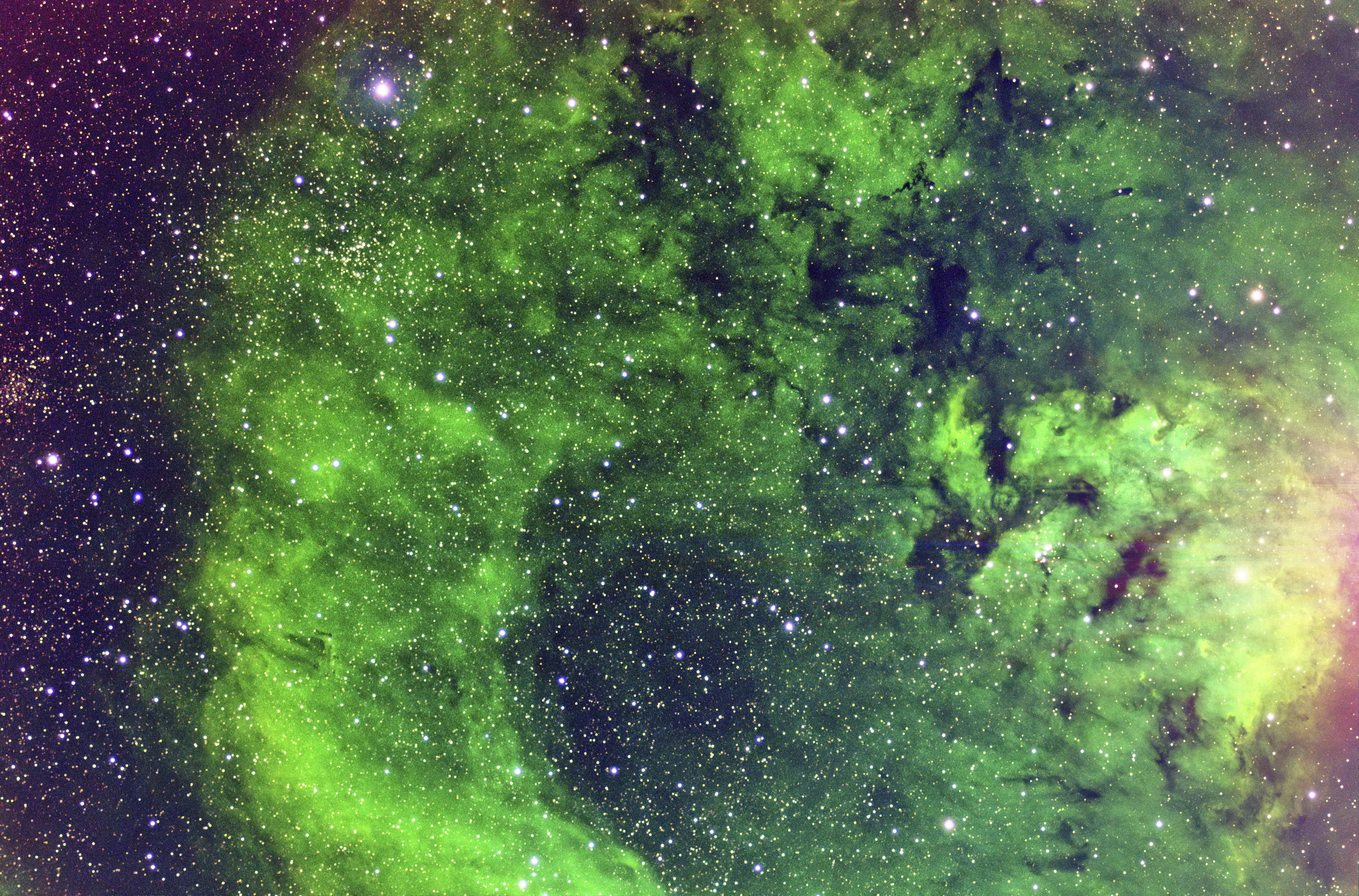 NGC 7822